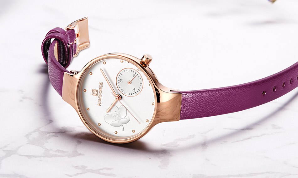 Women's Elegant Leather Quartz Watch