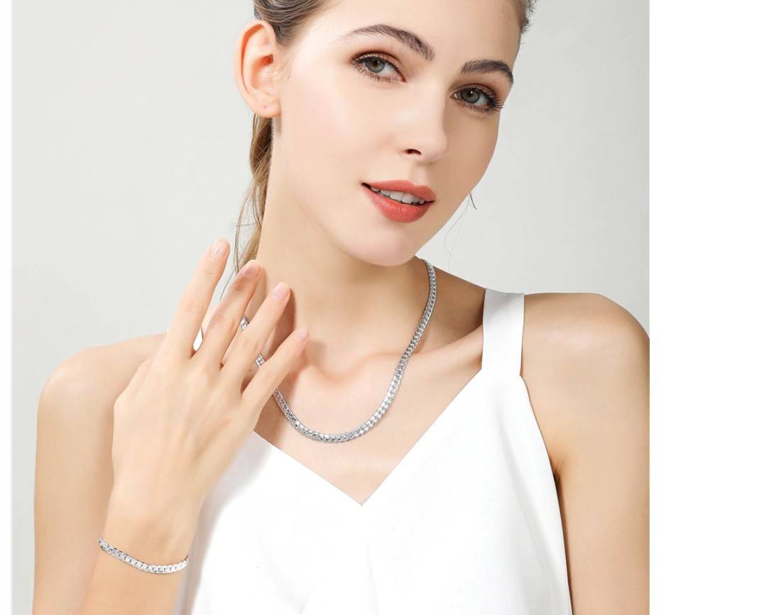 Women's Silver Plated Chain Necklace