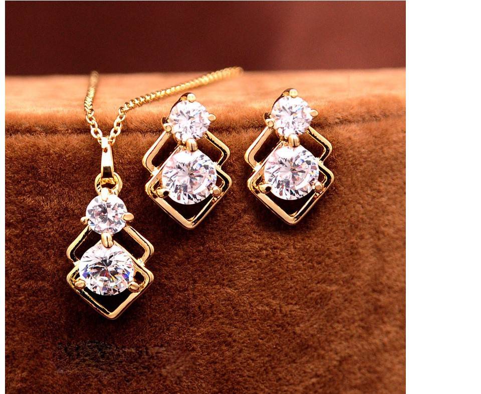Women's Crystal Mosaic Necklace and Earrings Set