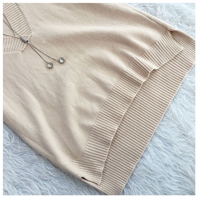 Women's V-Neck Knitted Vest Women's V-Neck Knitted Vest